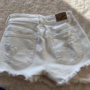 White American Eagle Shorts